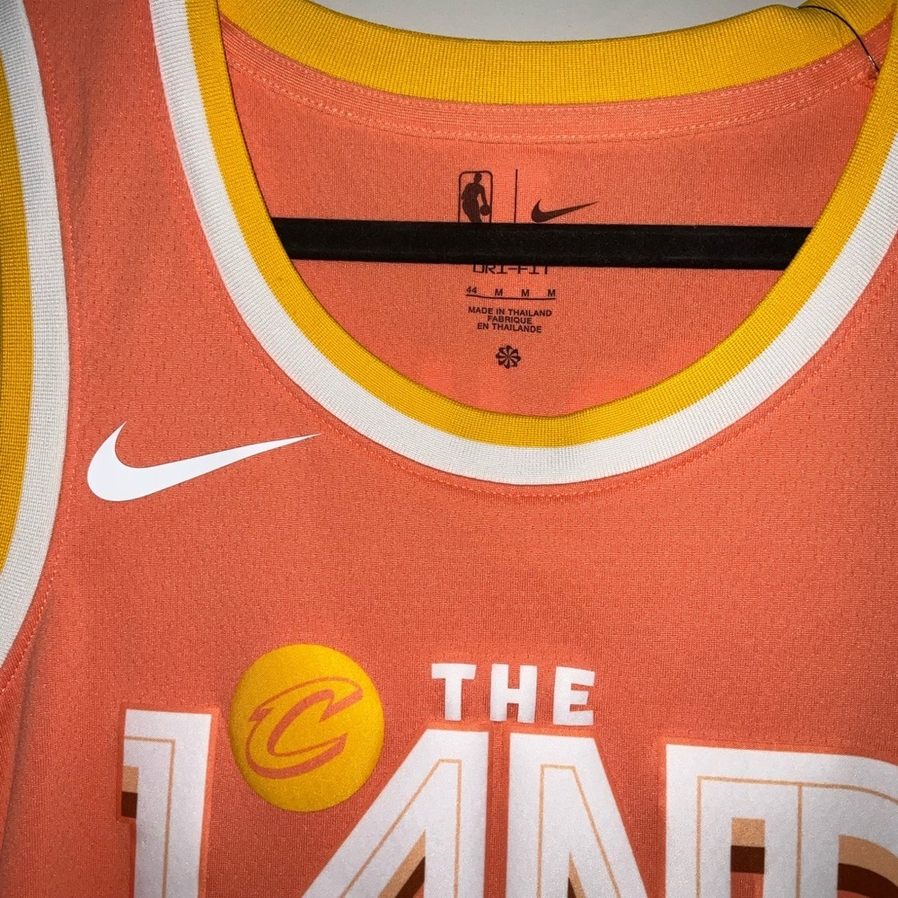 Donovan Mitchell Cleveland Cavaliers Nike Unisex 2025/26 City Edition Jersey - Picture 3 of 8